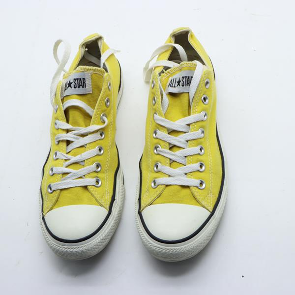 Converse scarpa bassa gialla EU 44 unisex