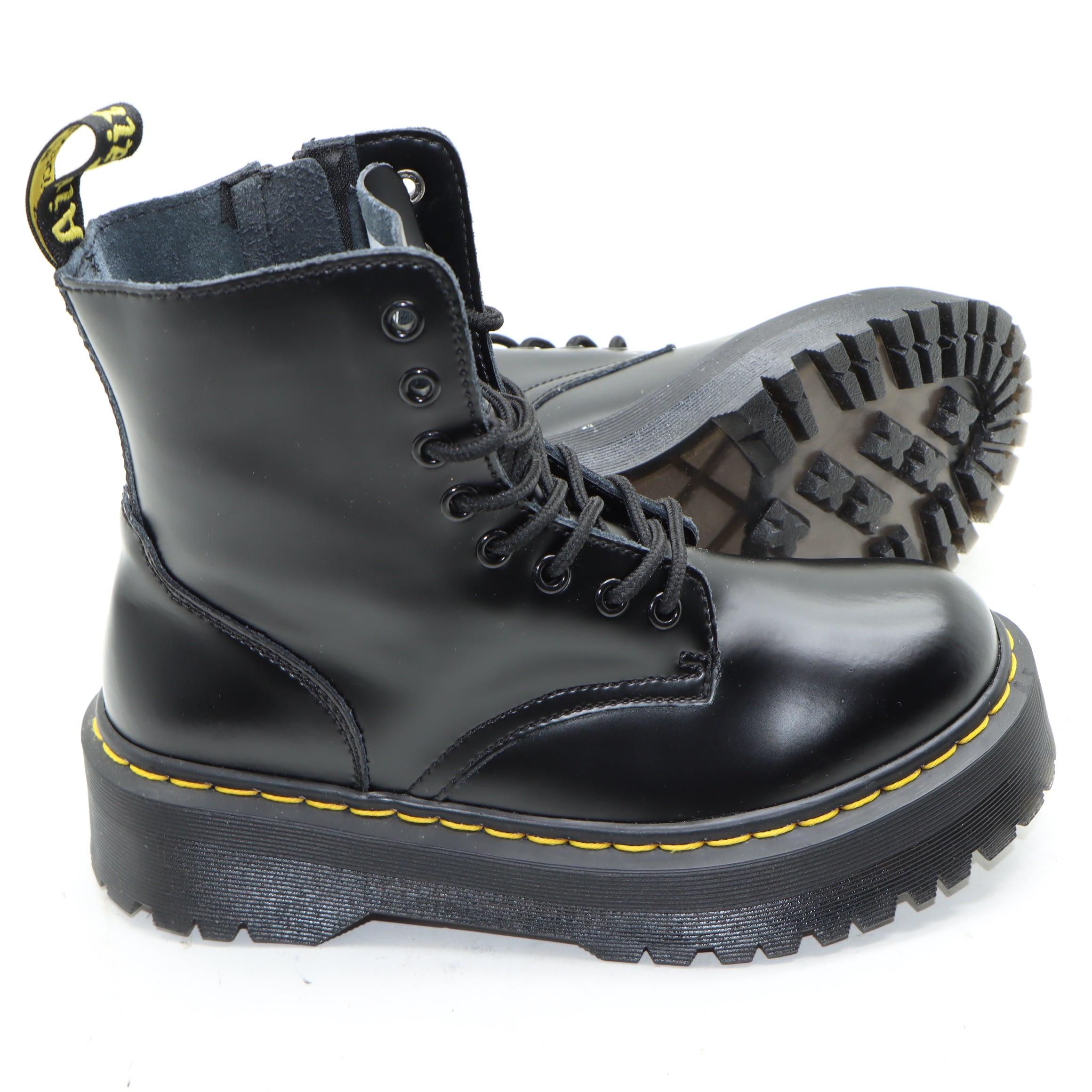 Dr martens 41 prezzi hotsell