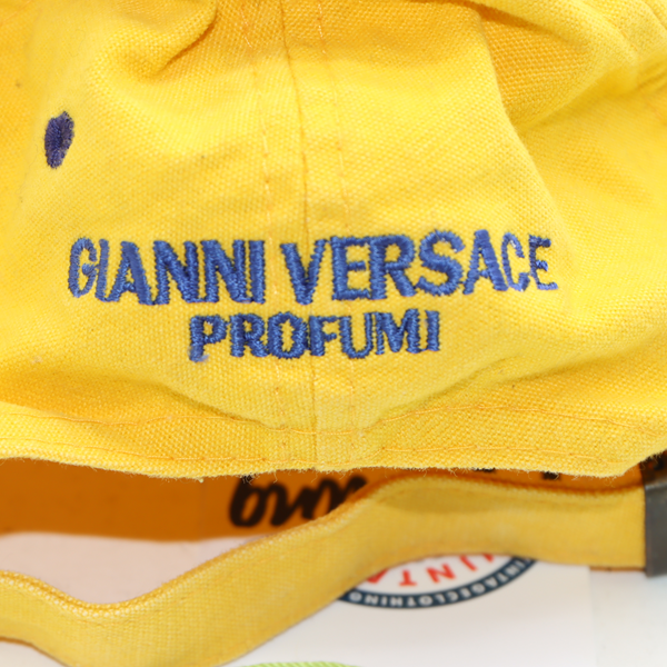 Gianni Versace cappello giallo unisex