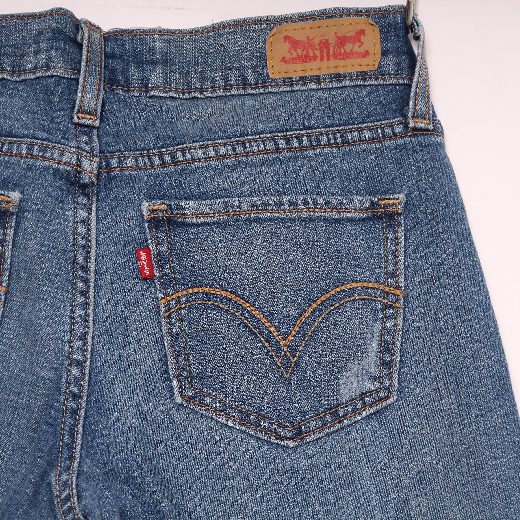 524 levis fashion