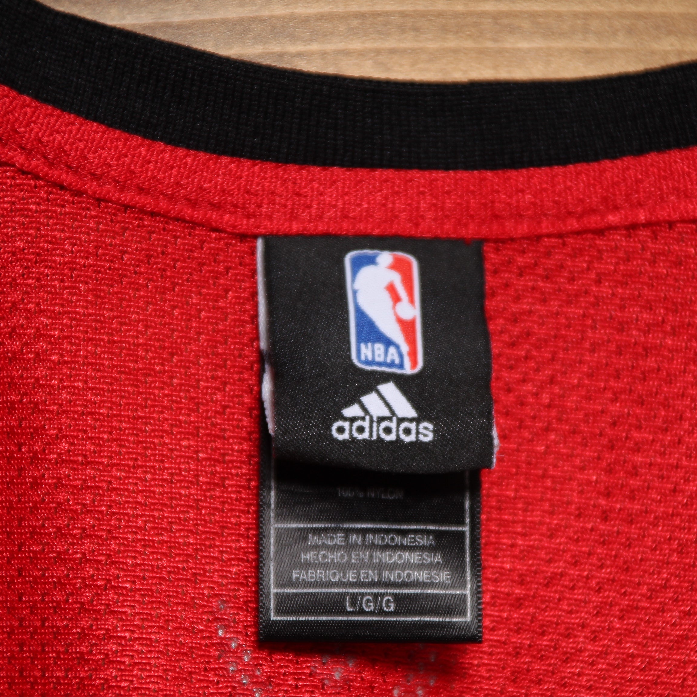 Adidas raptors shirt online