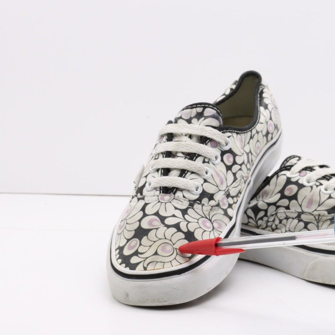 Vans Authentic Basse Nere e Bianche Butterfly Eur 38 Unisex